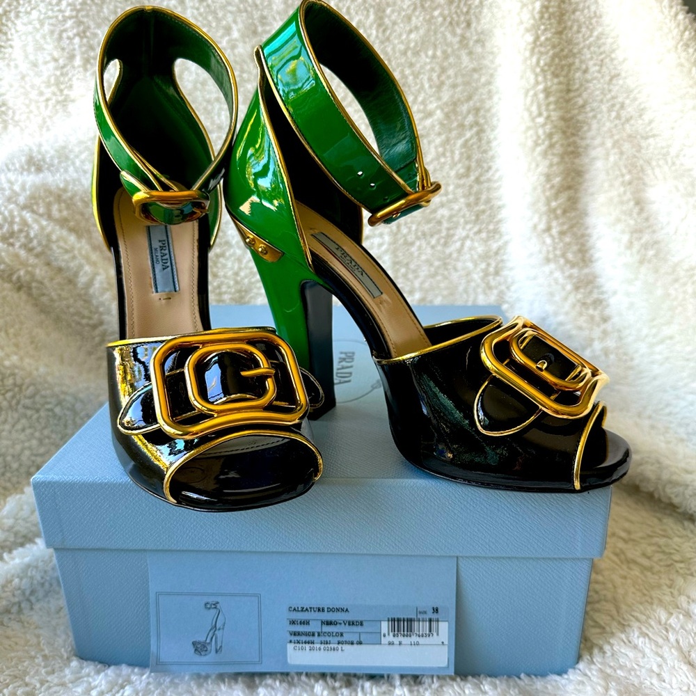 Prada Calzature Donna Vernice bicolor size 38